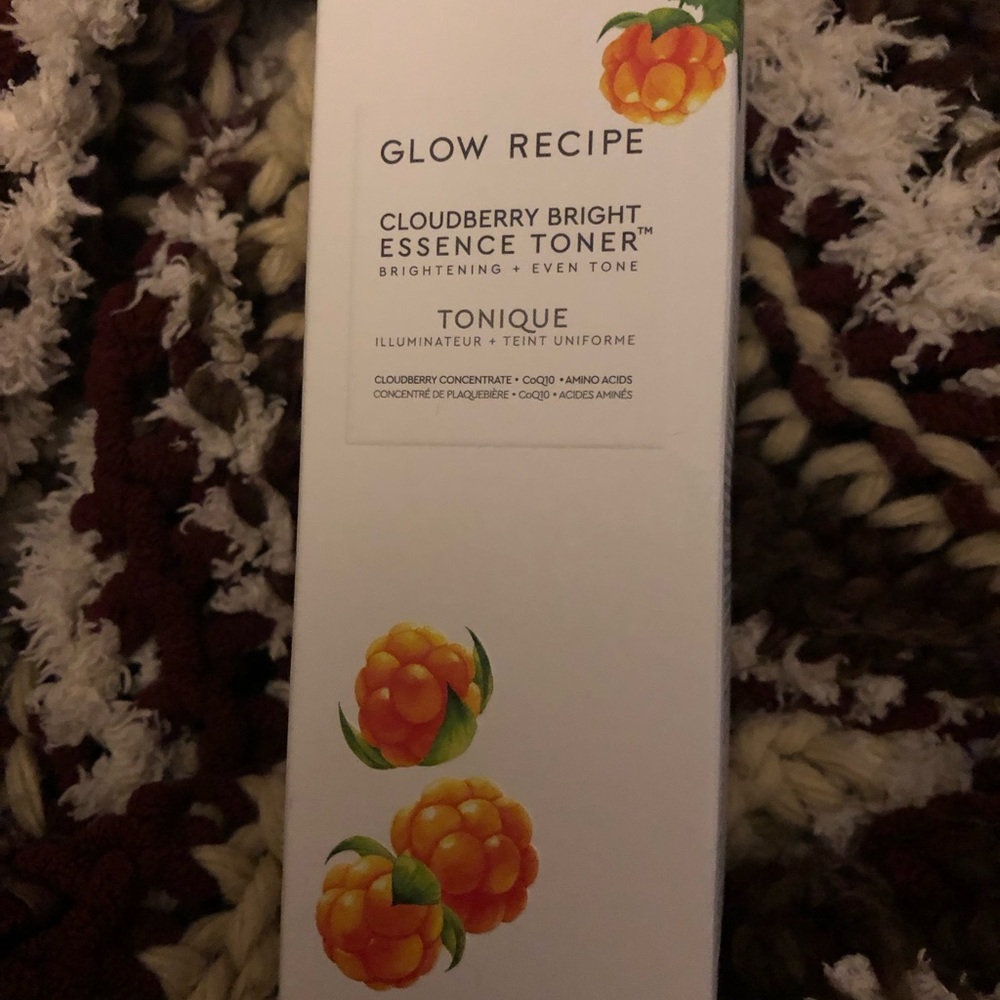 Glow Recipe Cloudberry Bright Essence Toner